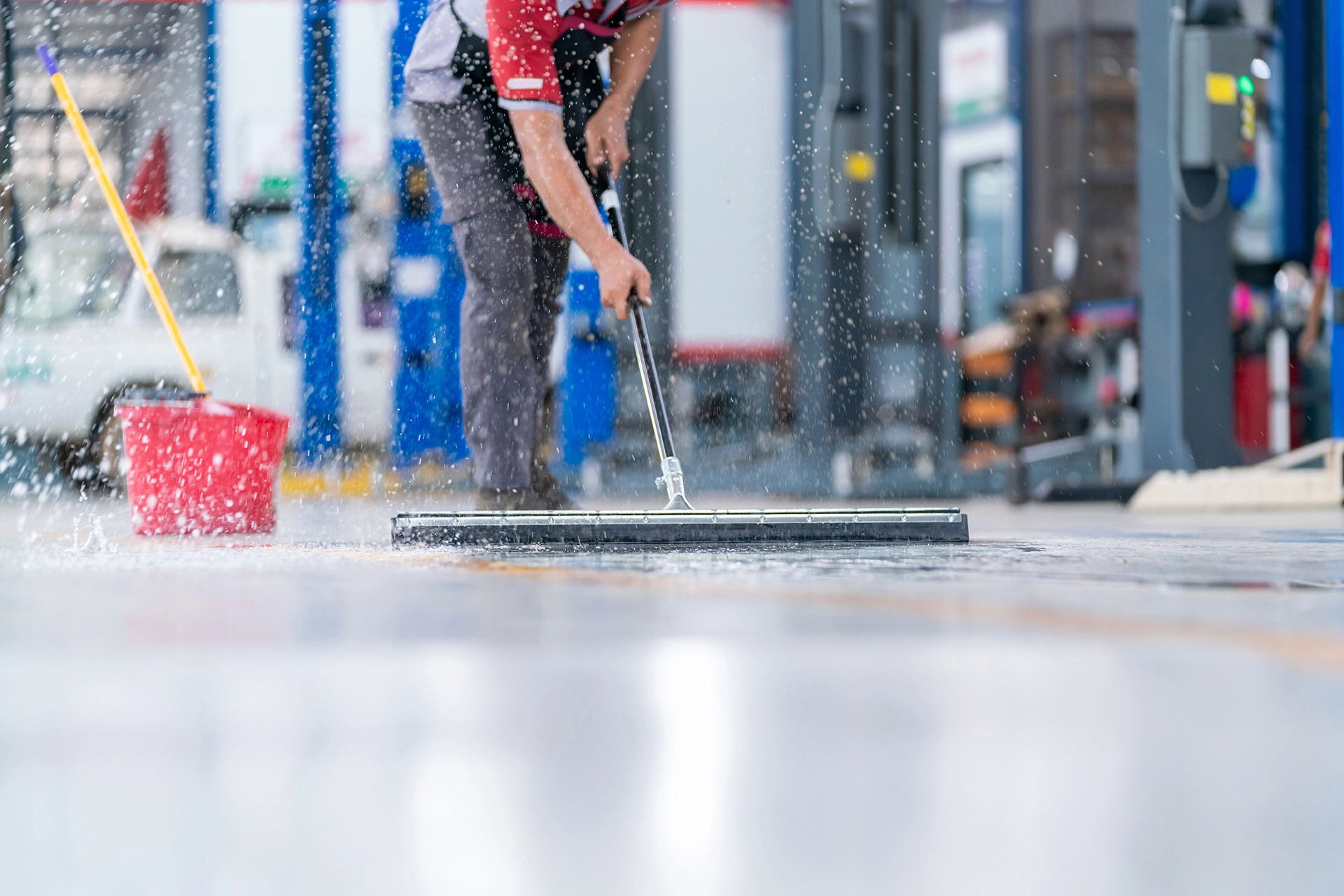 How to Clean Garage Floor Without Pressure Washer?