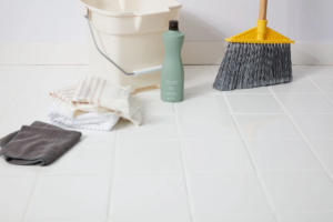 How to Clean Bathroom Floor