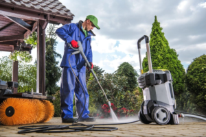 What Cleaner to Use When Pressure Washing a House